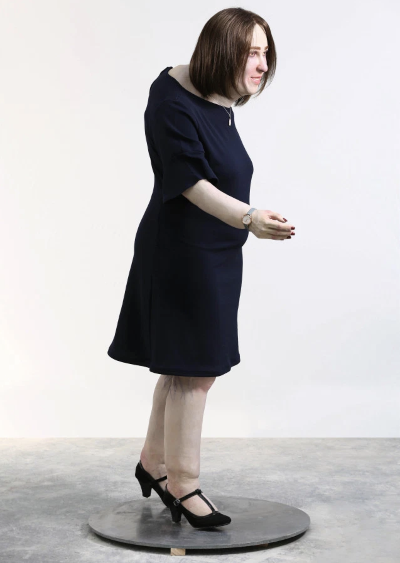 william-higham-emma-employes-bureau-1